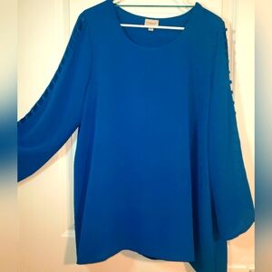 Avenue Blue Tunic